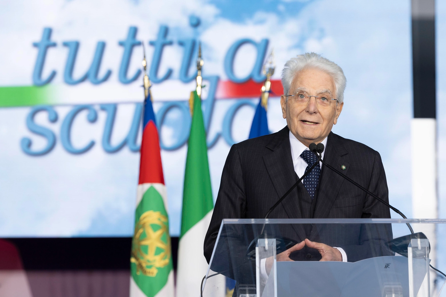 2025 - Pompiere per bambini, gioco di ruolo, set da tre pezzi, accessori per la scuola, set